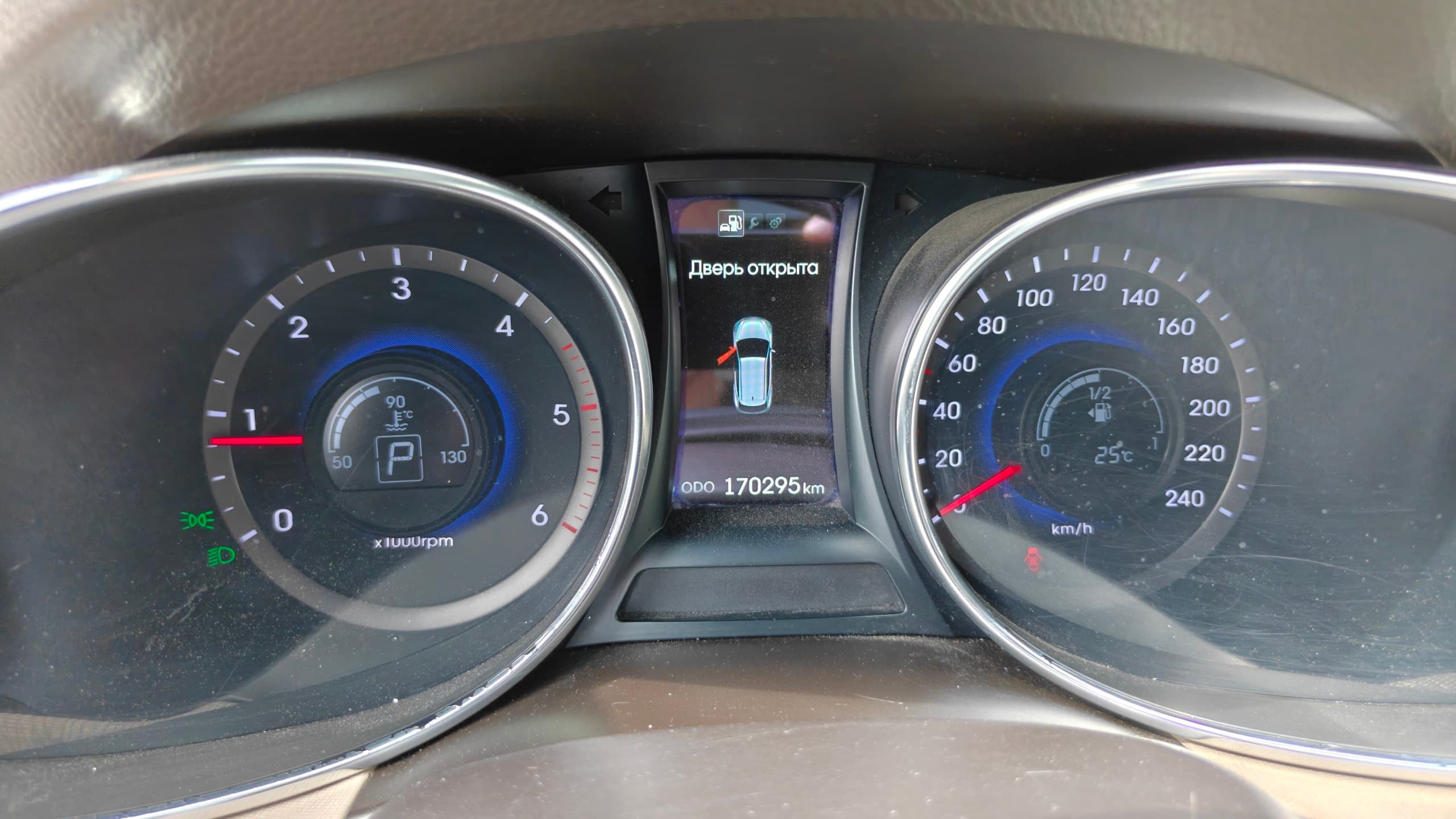 Hyundai Santa Fe 2014 мініатюра 8